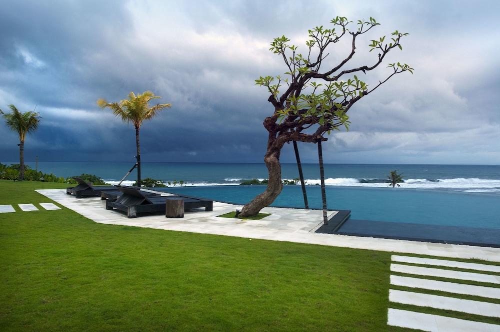 Villa Babar Selemadeg  Luaran gambar